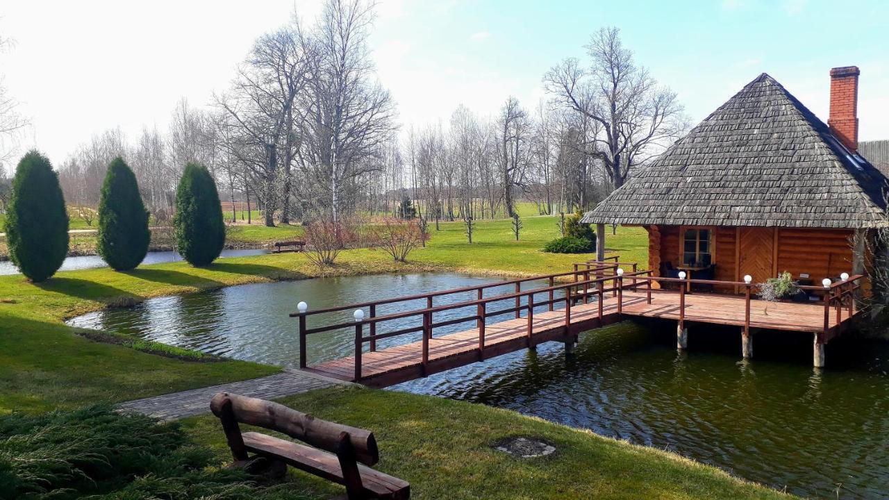 Raiskums Jaunbrenguli 빌라 외부 사진